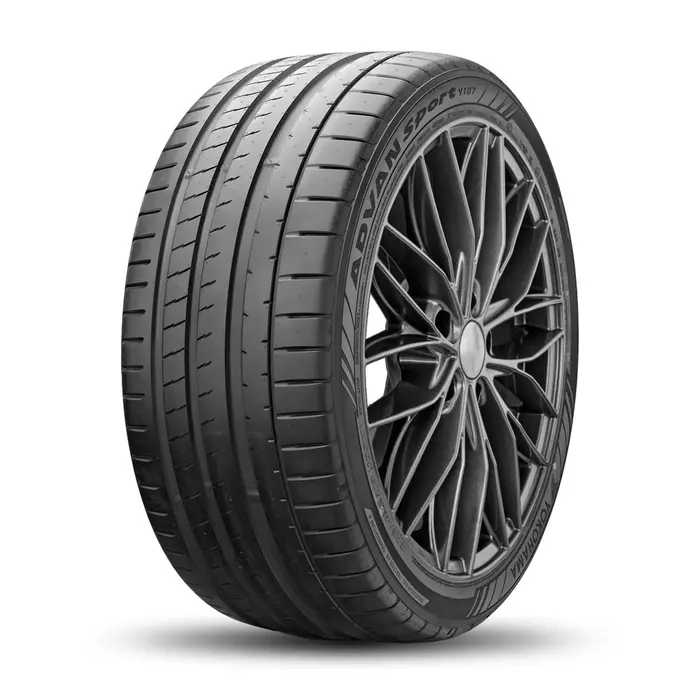 Yokohama Advan Sport V107 285/40 ZR19 107Y